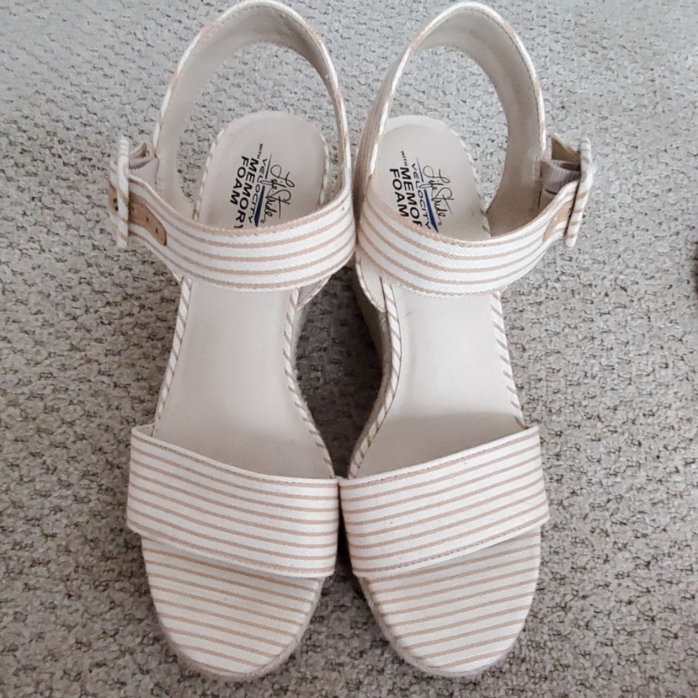 Life Stride memory foam wedges